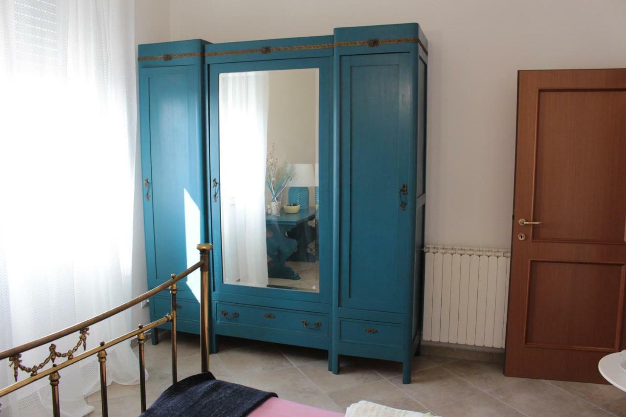 Villa Dei Tigli San Vicenzo di Galliera Eksteriør bilde